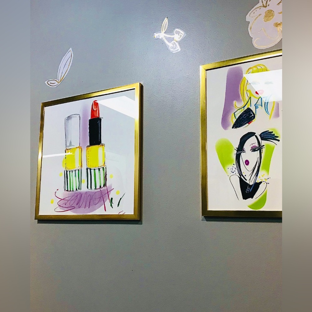 Gifts Sorted! ✨☺️ Fabulous Stylin’ Paintings Available as Mini Prints!